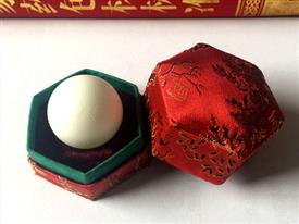 聚（jù）乙烯中（zhōng）藥丸球殼（ké）-藥用塑料球（qiú）-中藥（yào）丸包裝殼